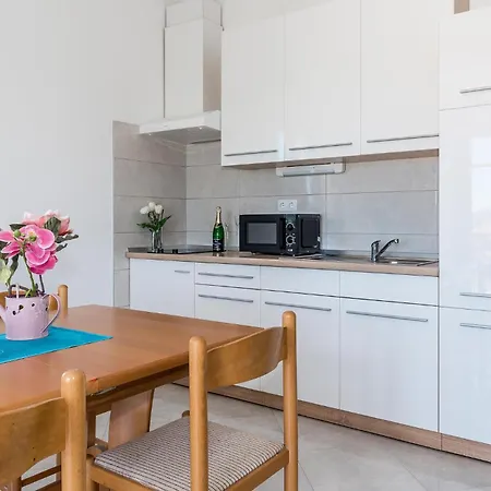 Cozy In Apartman Srima