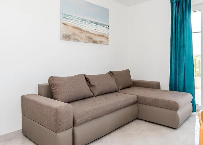 Cozy In Appartement Srima