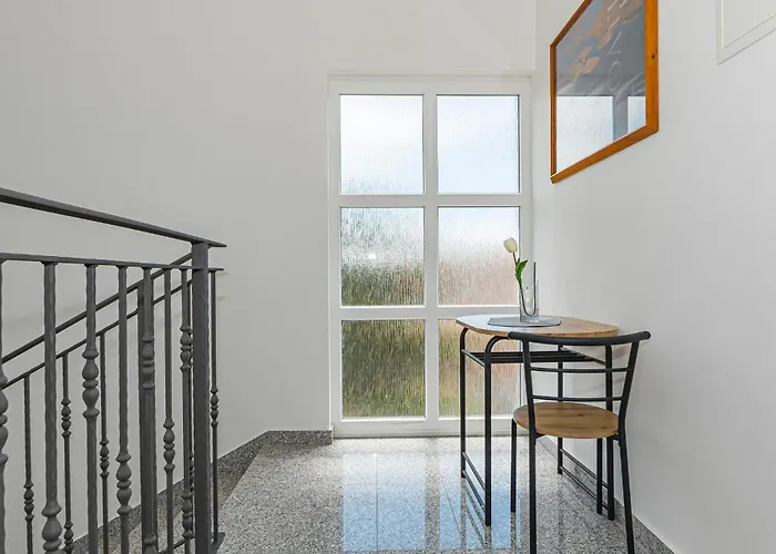 Cozy In Appartement Srima